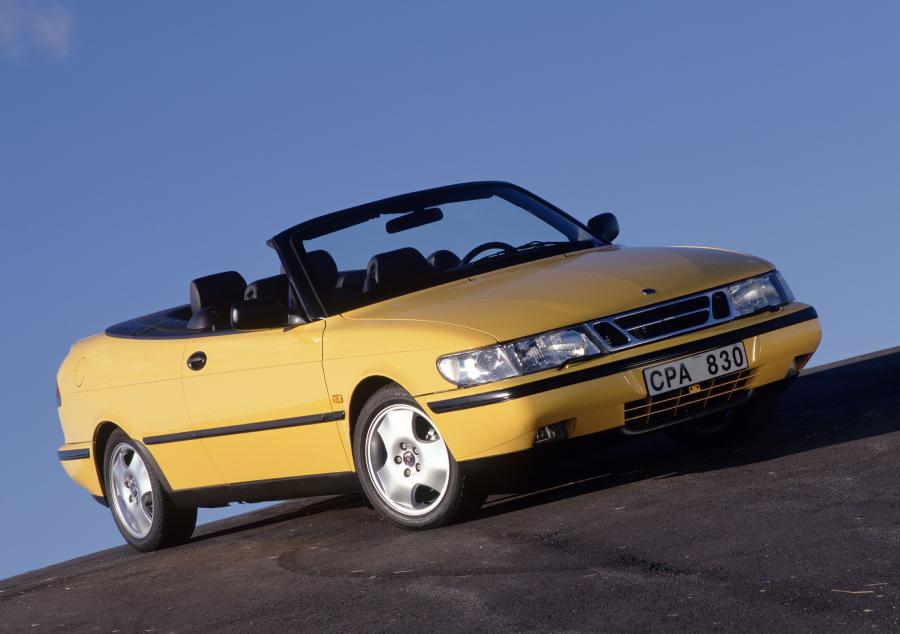  Saab 900 SE Turbo Convertible 1993 года  (фото 12 из 46)